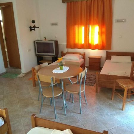 Hotel Panorama Palaiοpolis à Palaiopoli  Extérieur photo