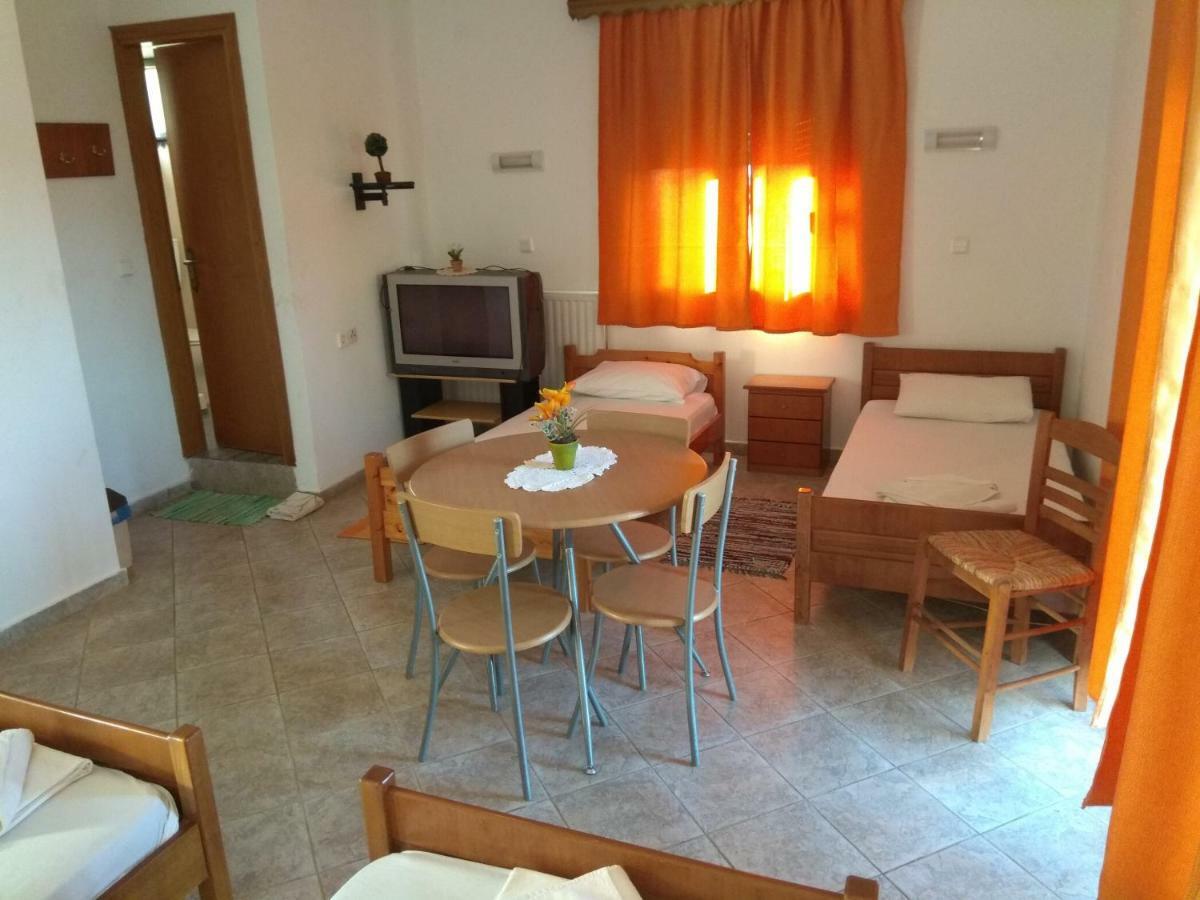 Hotel Panorama Palaiοpolis à Palaiopoli  Extérieur photo
