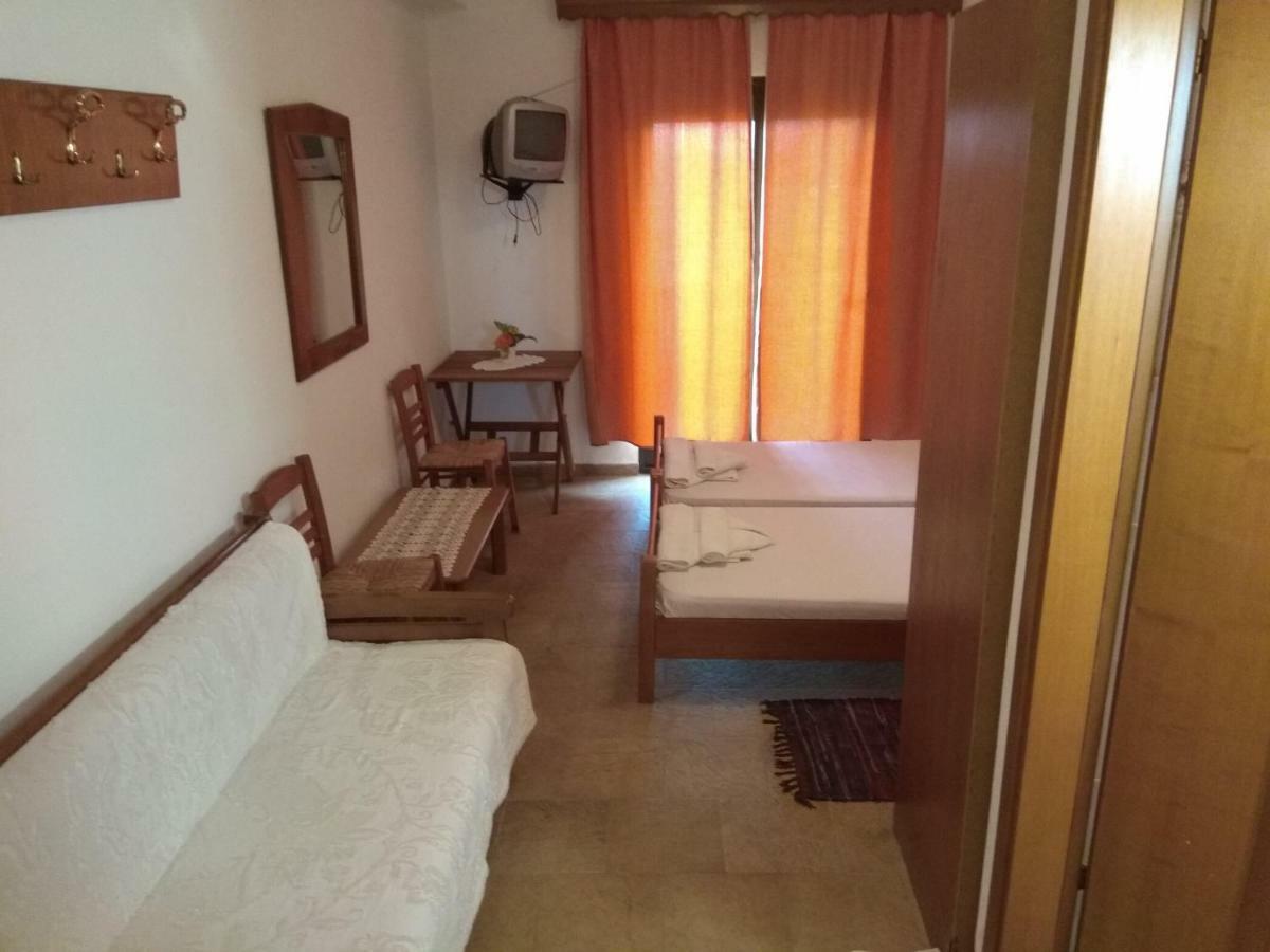 Hotel Panorama Palaiοpolis à Palaiopoli  Extérieur photo